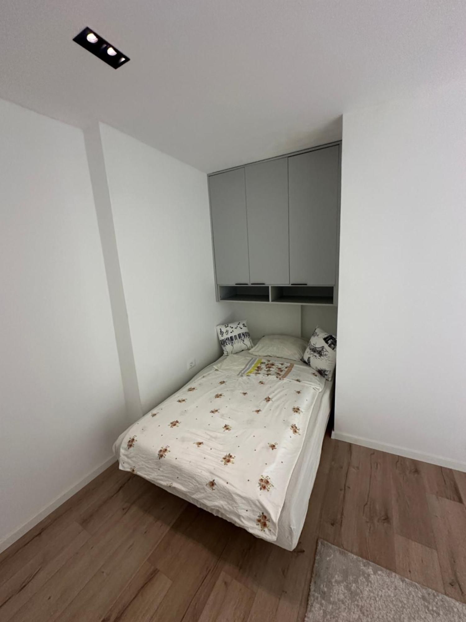 Studio Y Gjakova Exterior foto